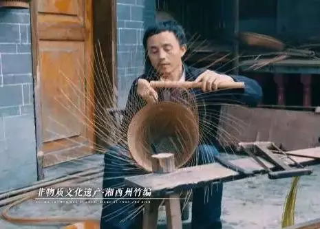 胡廷贤:“心灵手巧”出绝活5.jpg