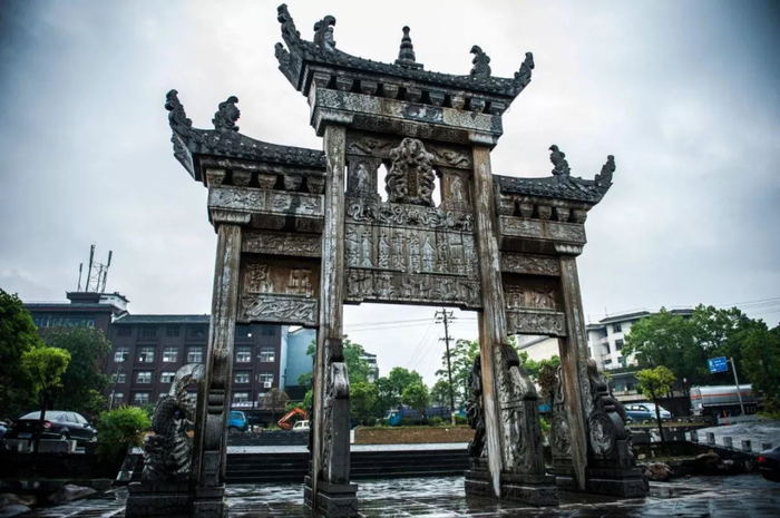 杨光三2.jpg